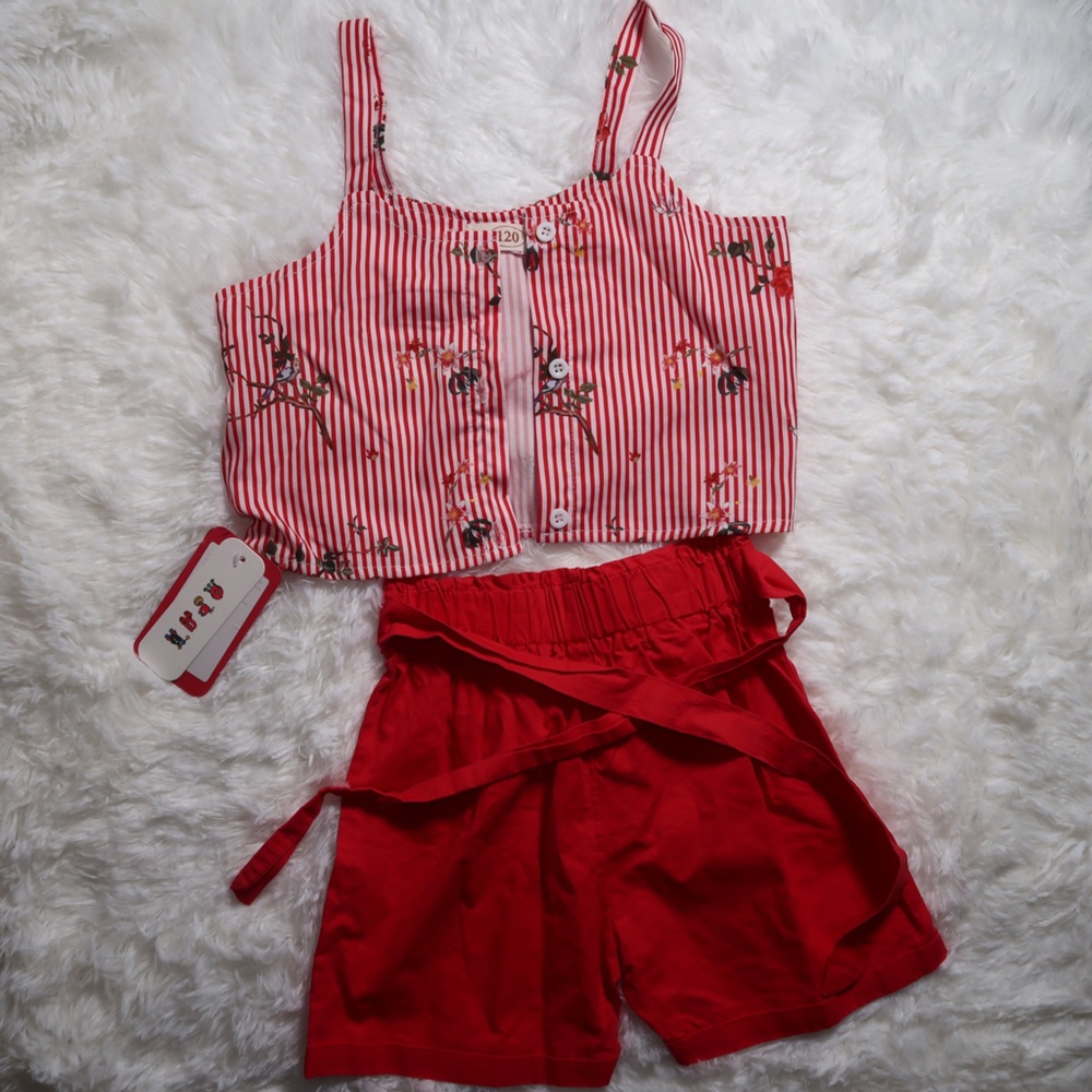 Girls short set SIZE 6